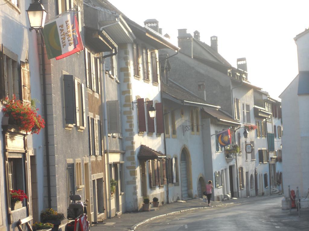 Bnb Tuileries Grandson Bagian luar foto